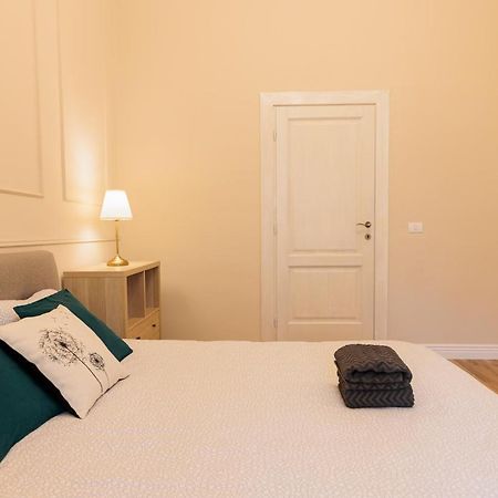Cozy Apartment In The Historical City Center Timişoara Exterior foto