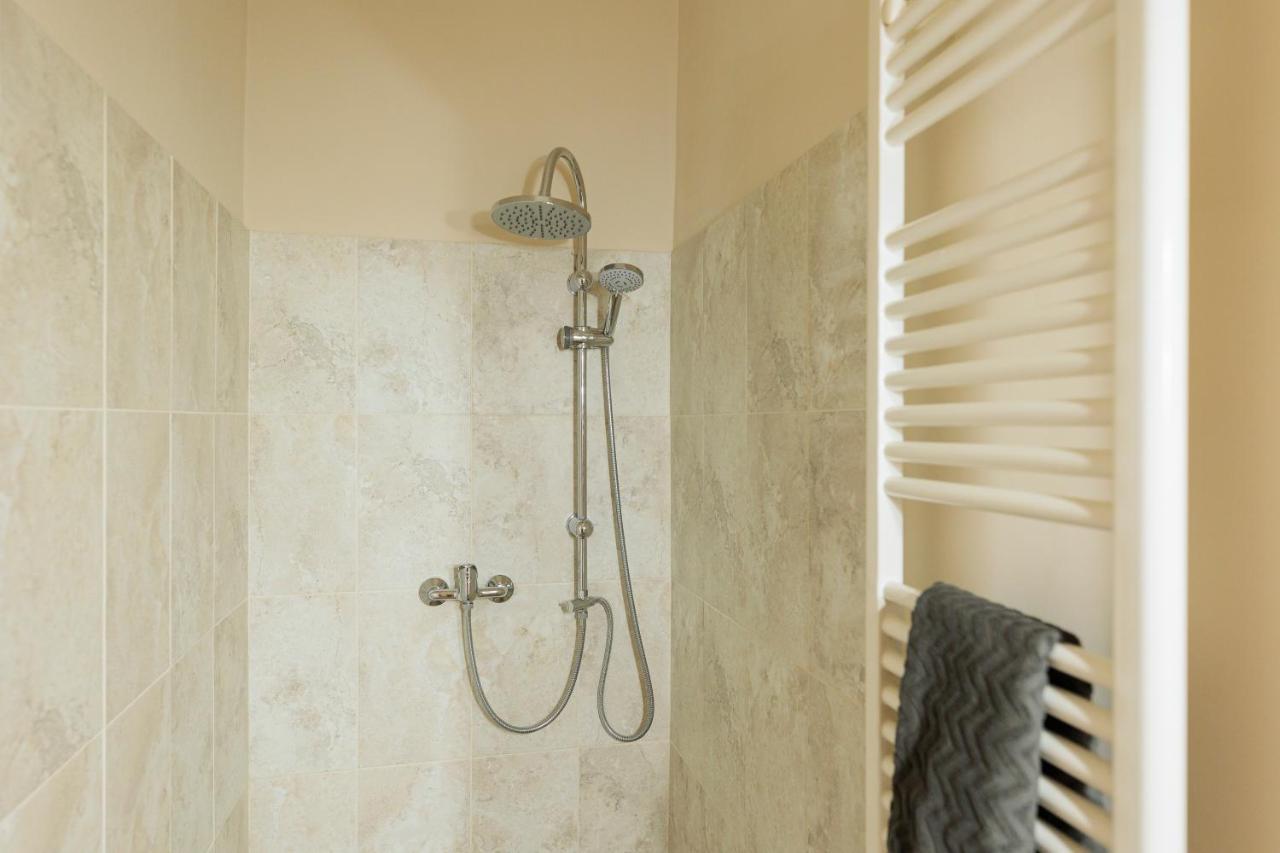 Cozy Apartment In The Historical City Center Timişoara Exterior foto